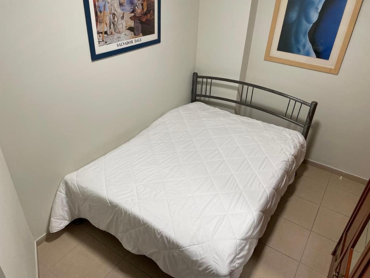 Isralux Apartments Bat Yam Esterno foto