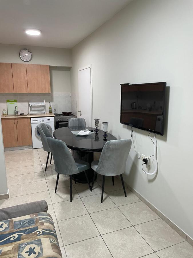 Isralux Apartments Bat Yam Esterno foto