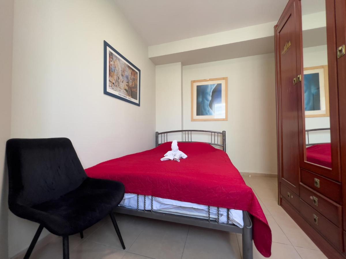 Isralux Apartments Bat Yam Esterno foto