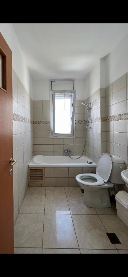 Isralux Apartments Bat Yam Esterno foto