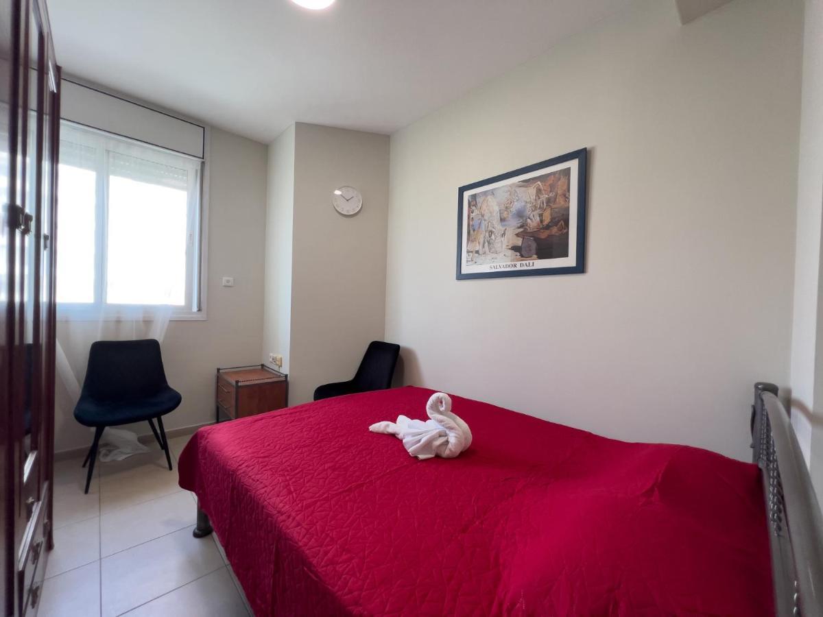 Isralux Apartments Bat Yam Esterno foto